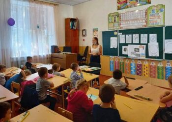 Студенти 132 групи(ІІІ підгрупа) розпочали практику в Бериславській загальноосвітній школі - 3!