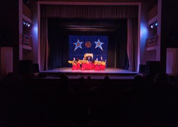 Саме зараз у місті Херсон проходить 26 Всеукраїнський конкурс юних та молодих виконавців "Маленкі зірки", в якому творчі колективи Бериславського фахового педагогічного коледжу беруть участь.
